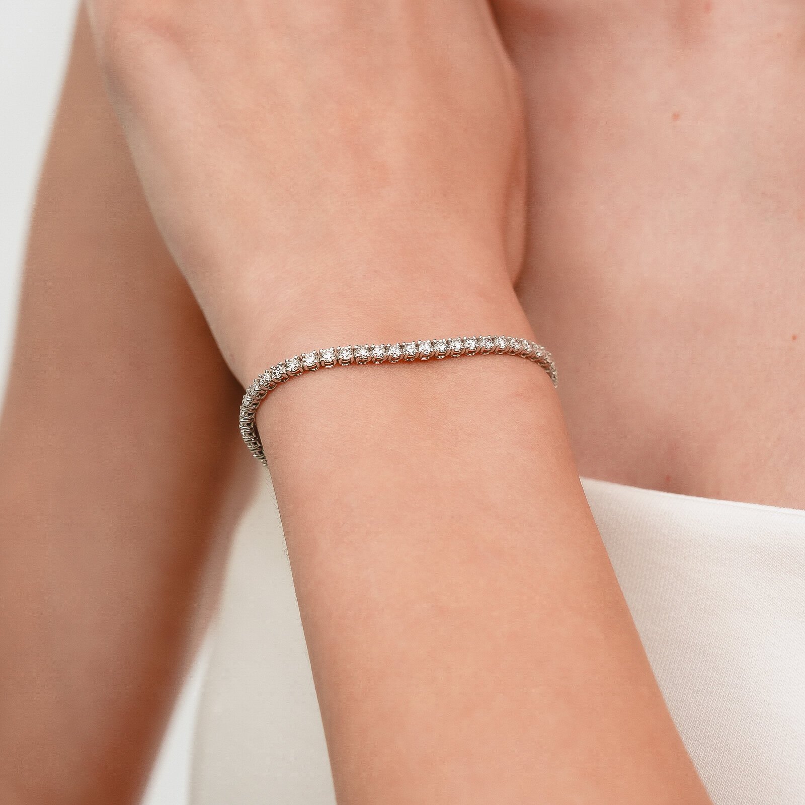 4,15 Karat Laboratuvar Pırlanta Su Yolu Bilezik