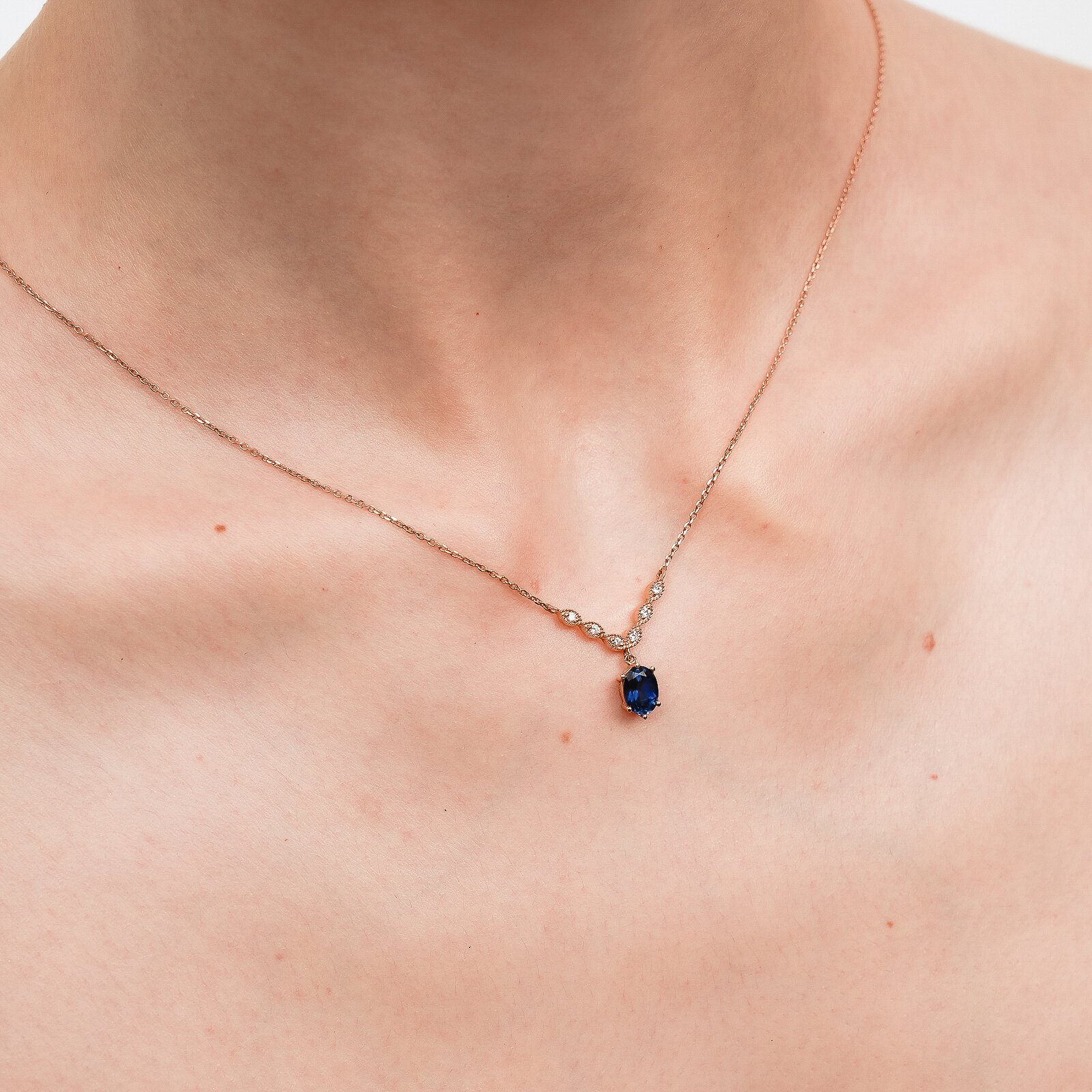 1,29 Karat Safir Laboratuvar Pırlanta Taşlı Kolye