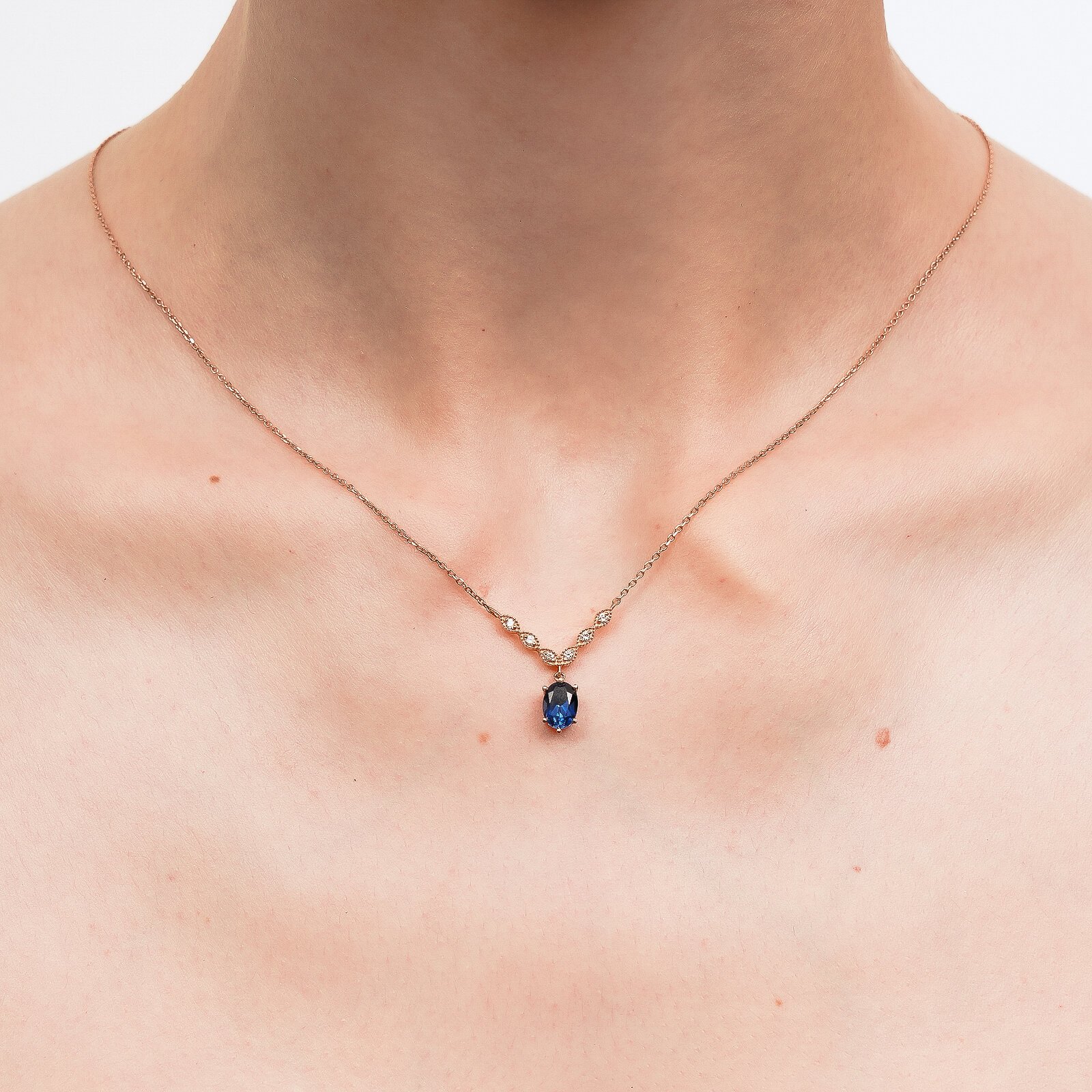 1,29 Karat Safir Laboratuvar Pırlanta Taşlı Kolye