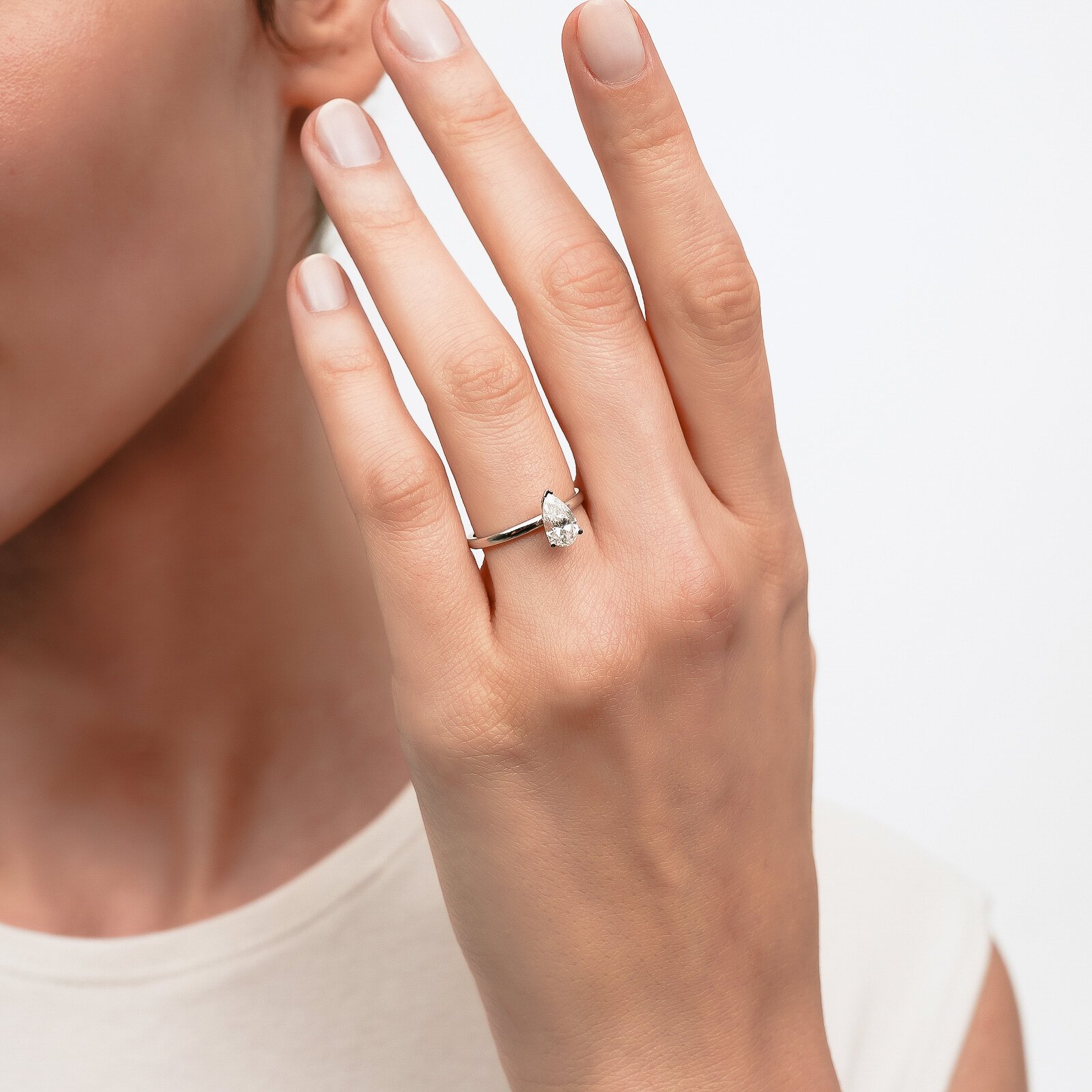 0,82 Karat Laboratuvar Pırlanta Damla Tektaş Yüzük