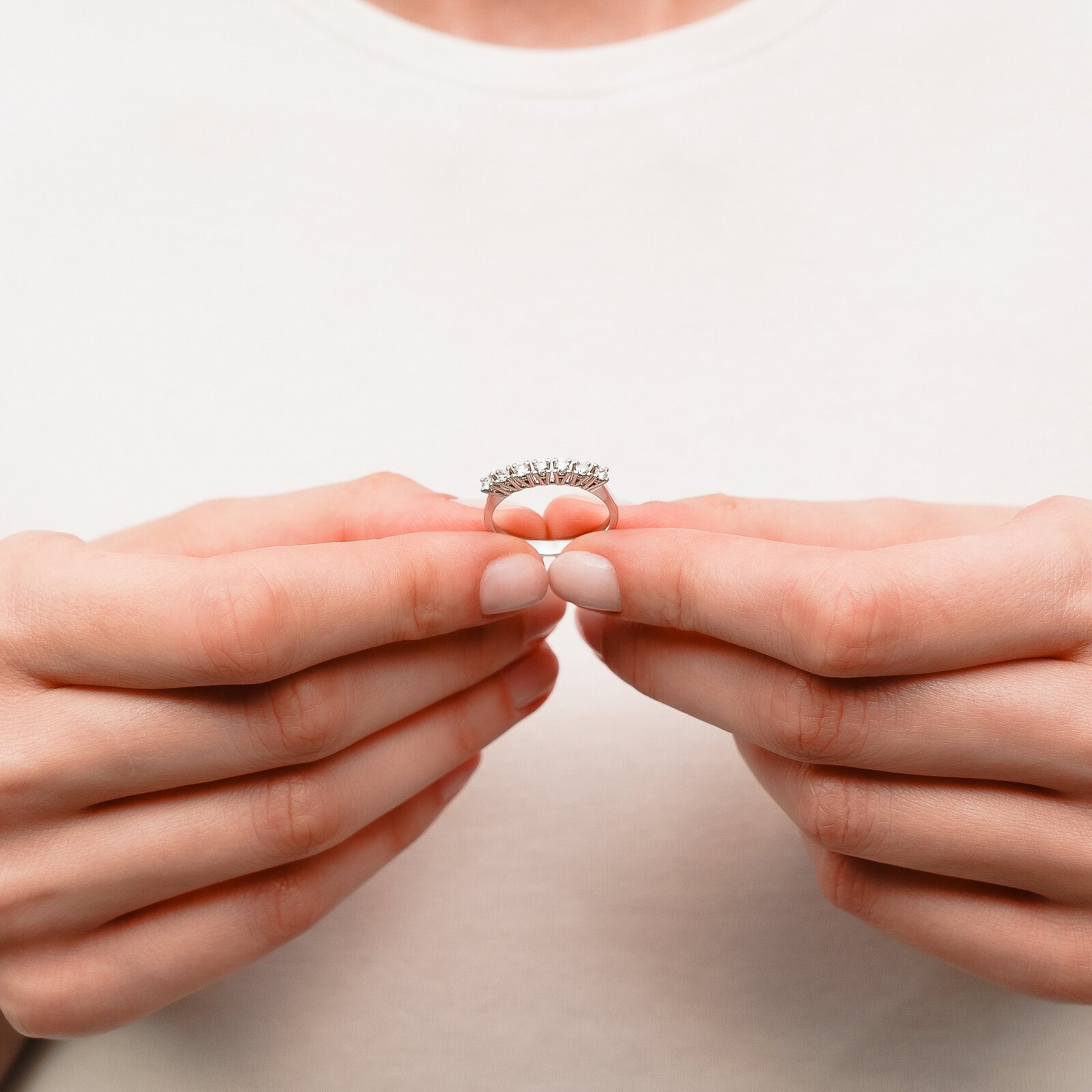 0,30 Karat Laboratuvar Pırlanta 7 Taş Alyans