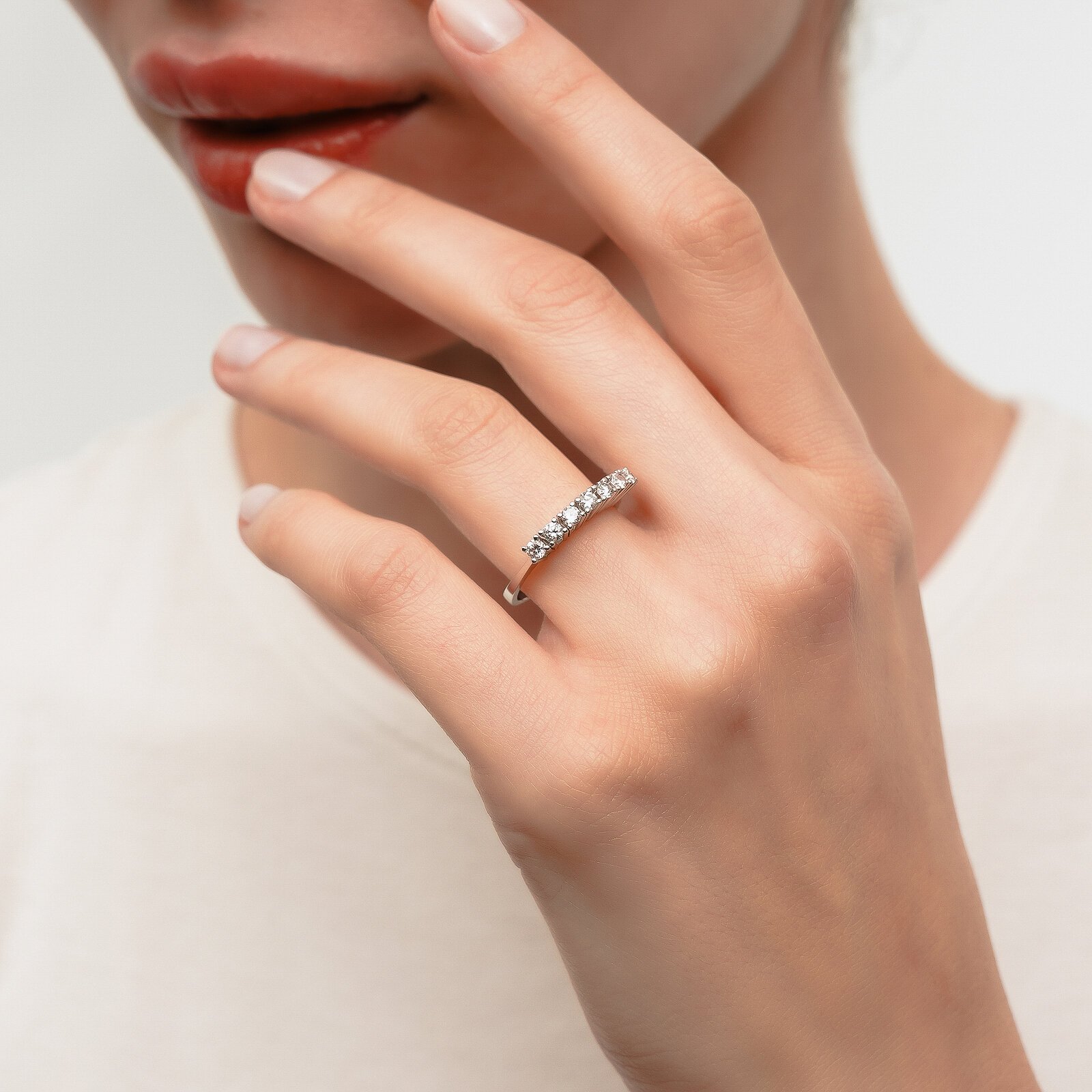 0,55 Karat Laboratuvar Pırlanta 7 Taş Alyans