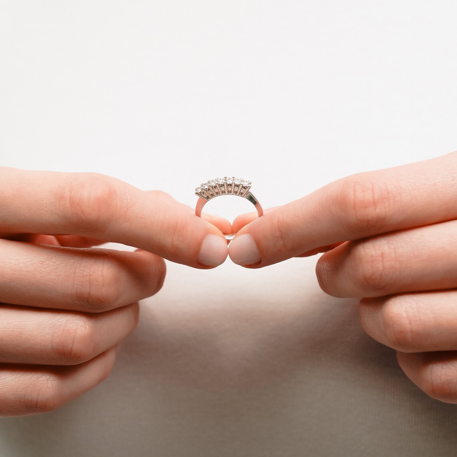 0,41 Karat Laboratuvar Pırlanta 7 Taş Alyans