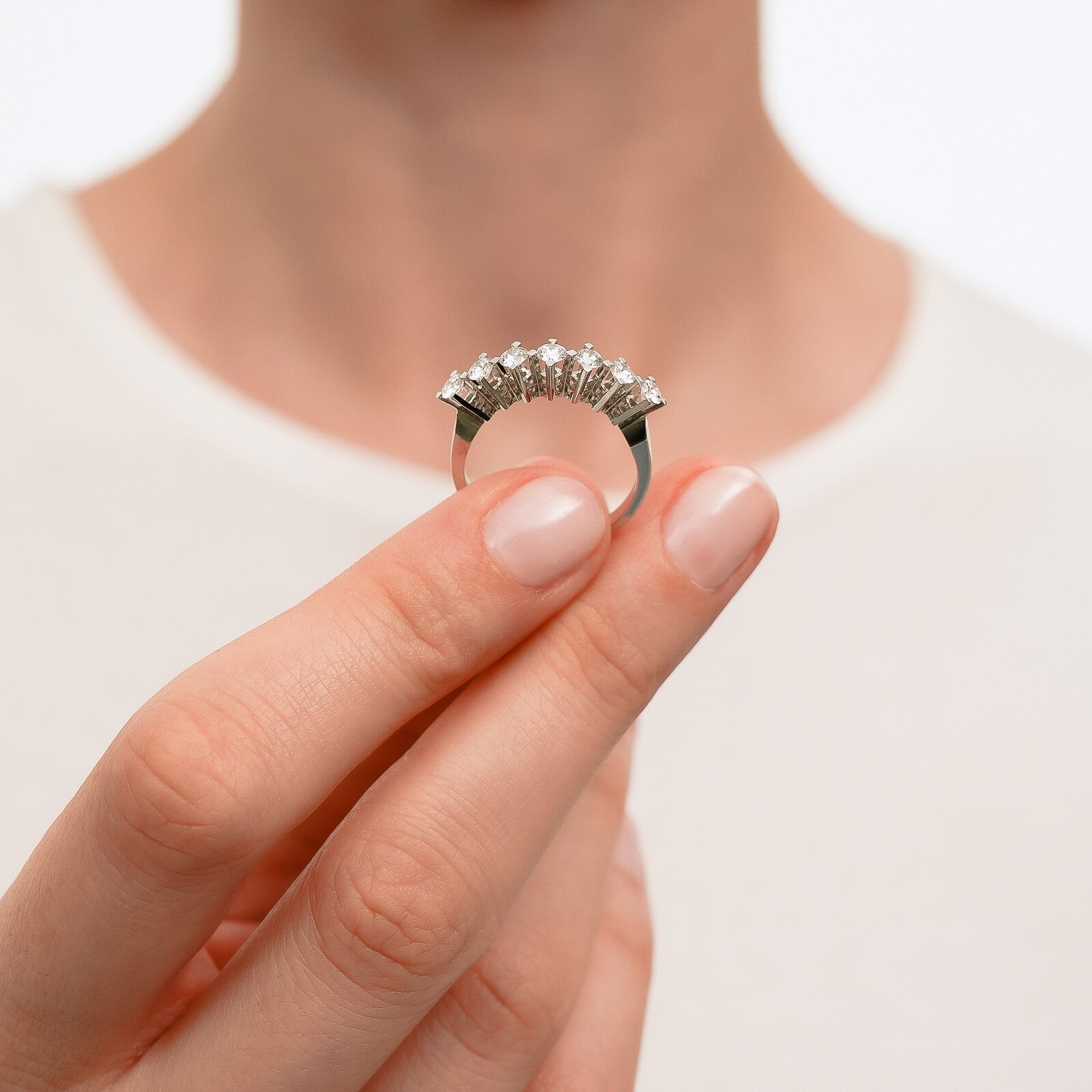 0,75 Karat Laboratuvar Pırlanta 7 Taş Alyans