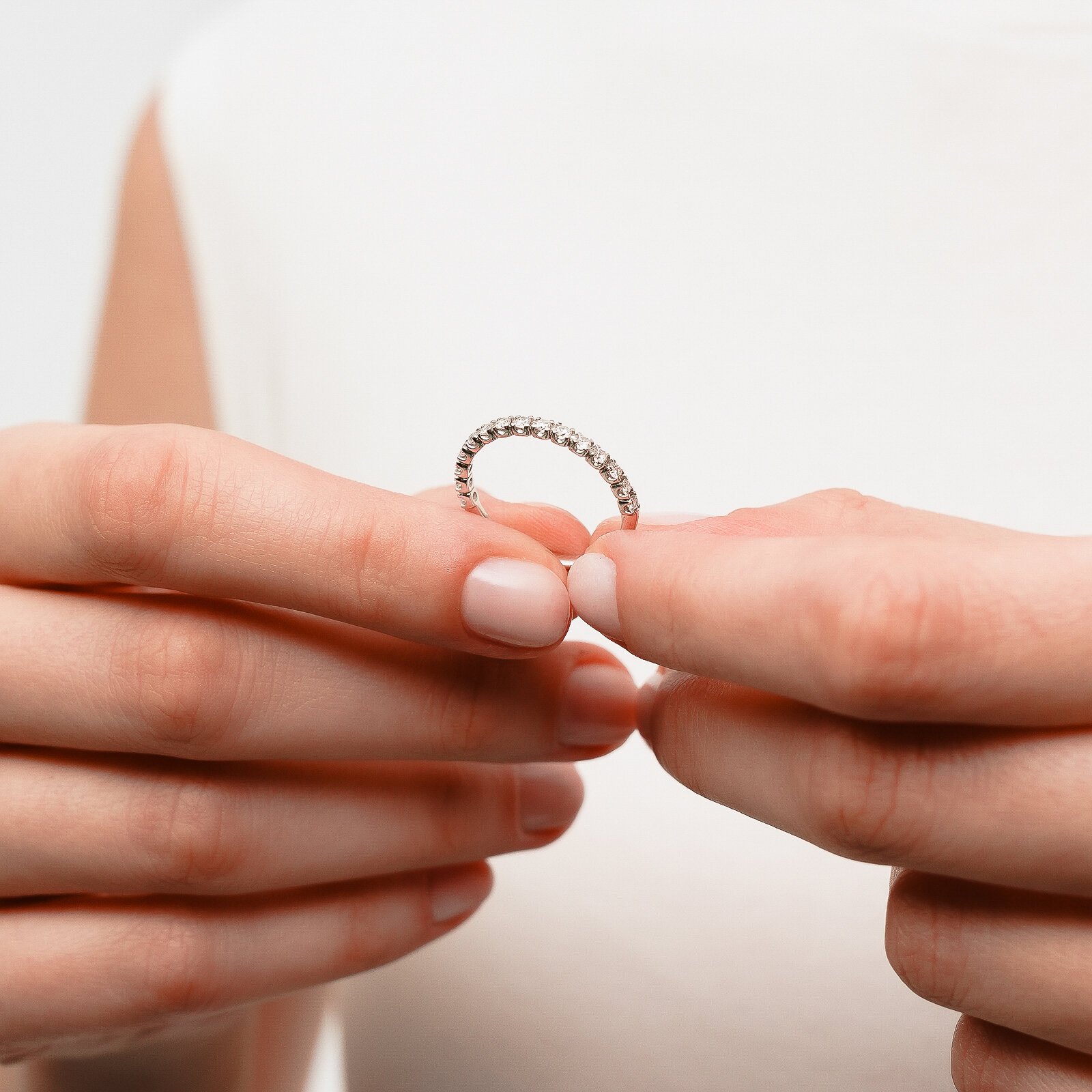 0,40 Karat Laboratuvar Pırlanta Yarım Tur Alyans