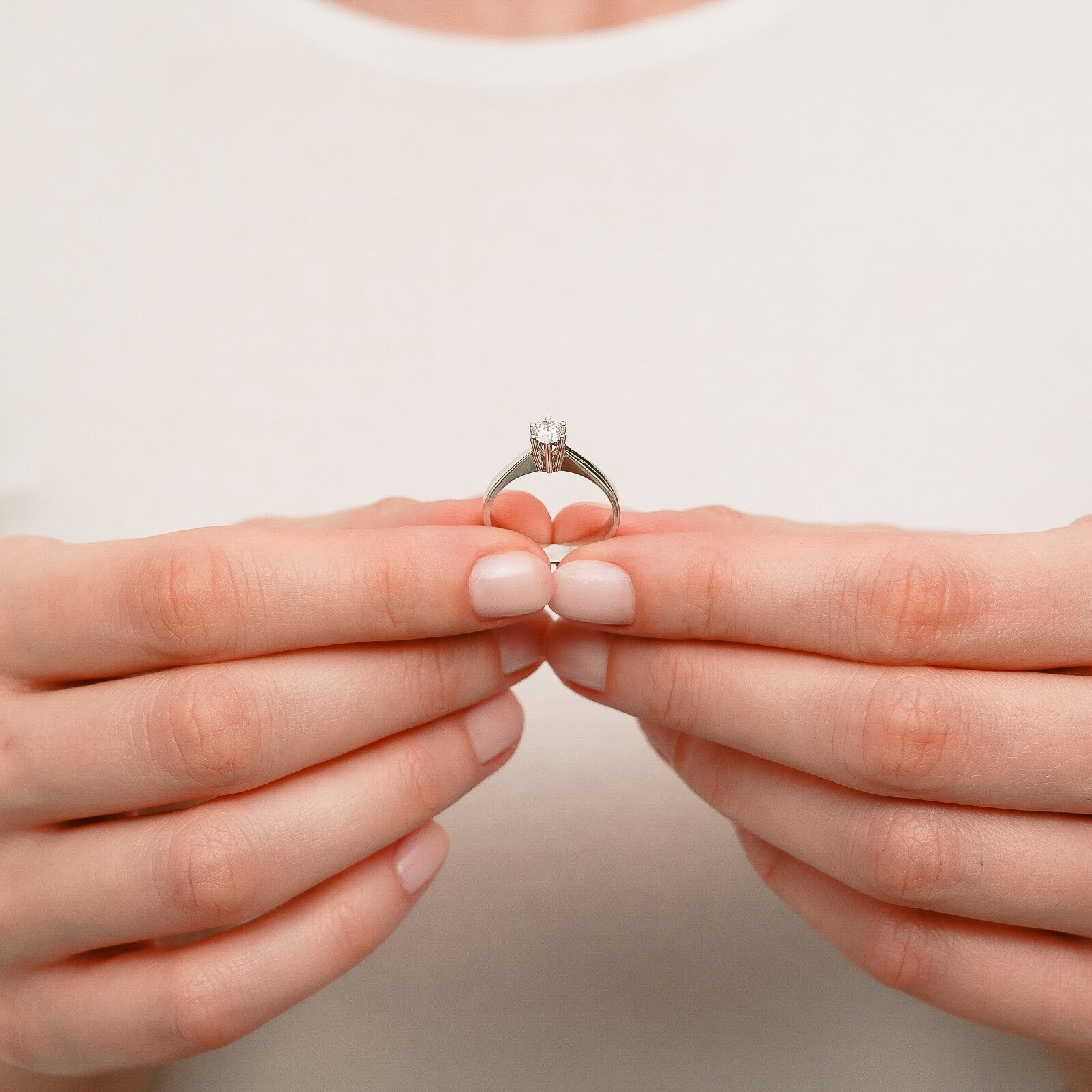 0,30 Karat Laboratuvar Pırlanta 6 Tırnak Tektaş Yüzük