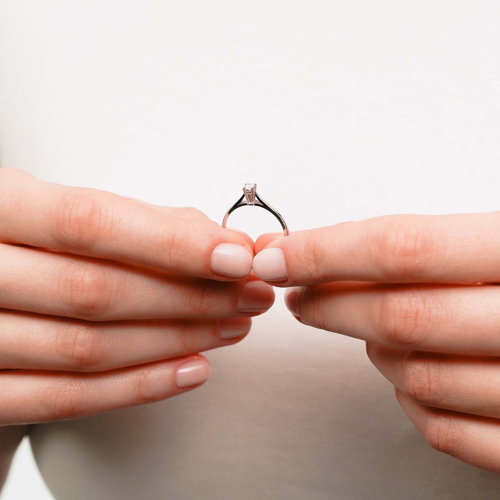 0,12 Karat Laboratuvar Pırlanta Tektaş Yüzük