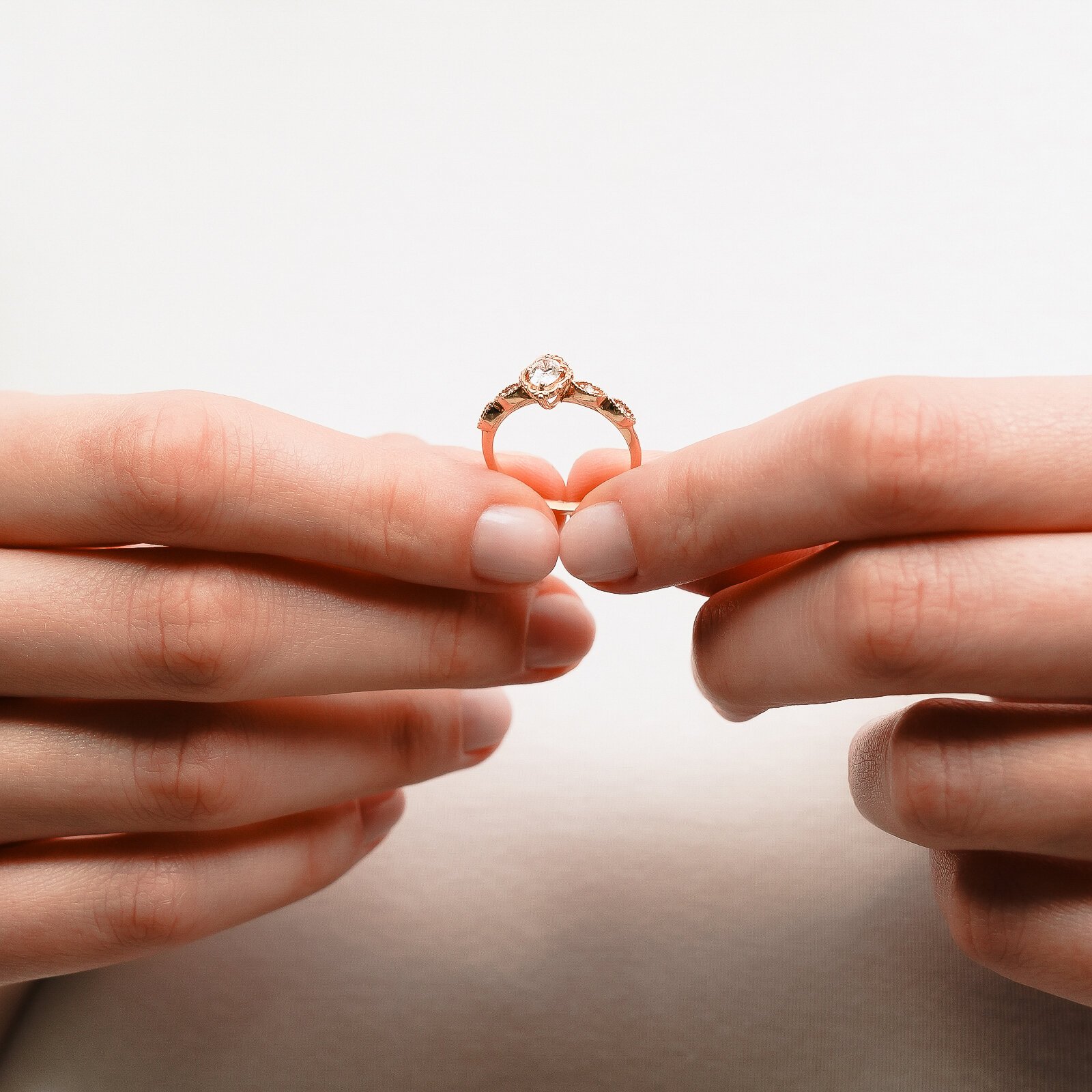 0,42 Karat Laboratuvar Pırlanta Vintage Oval Tektaş Yüzük