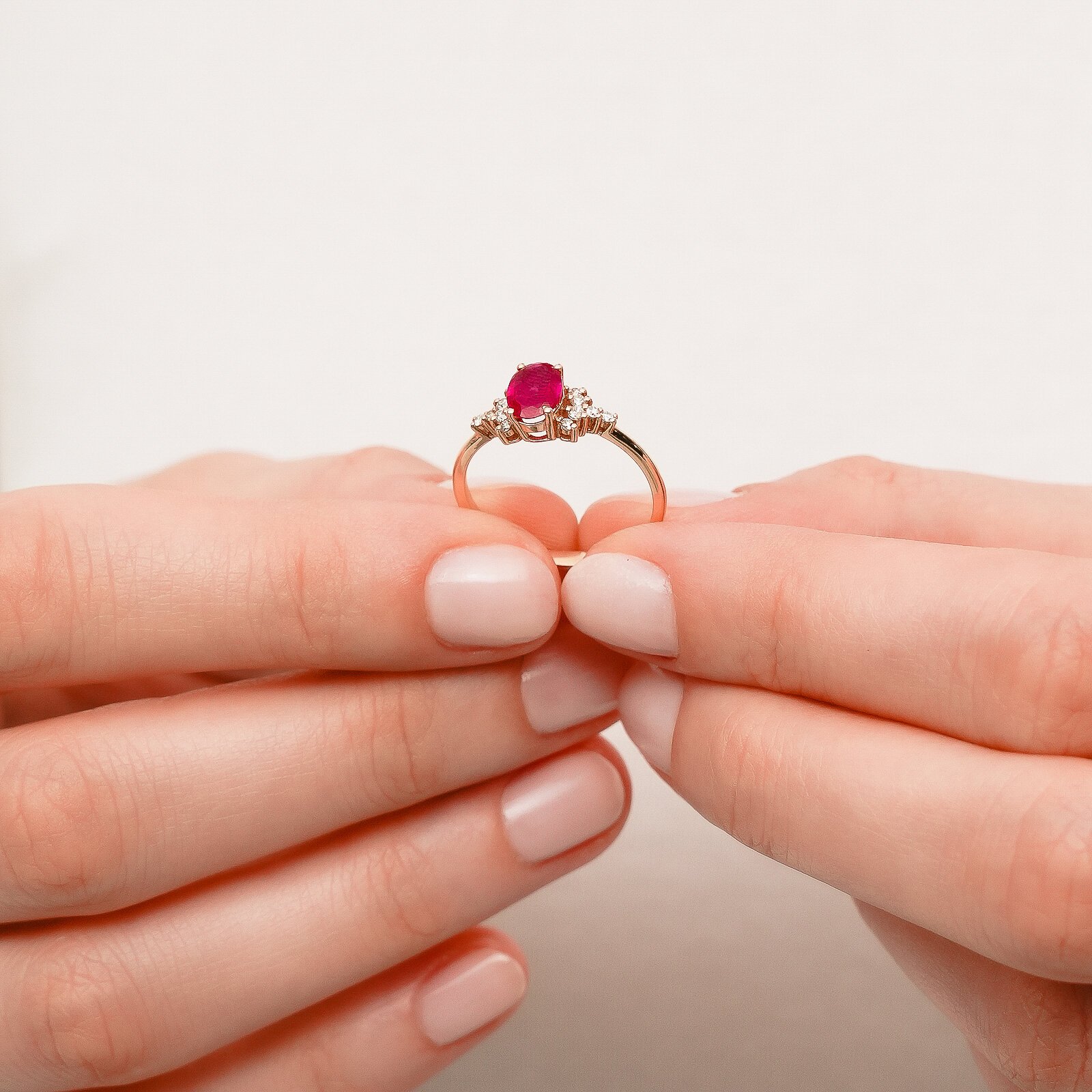 1,03 Karat Ruby Laboratuvar Pırlanta Taşlı Yüzük