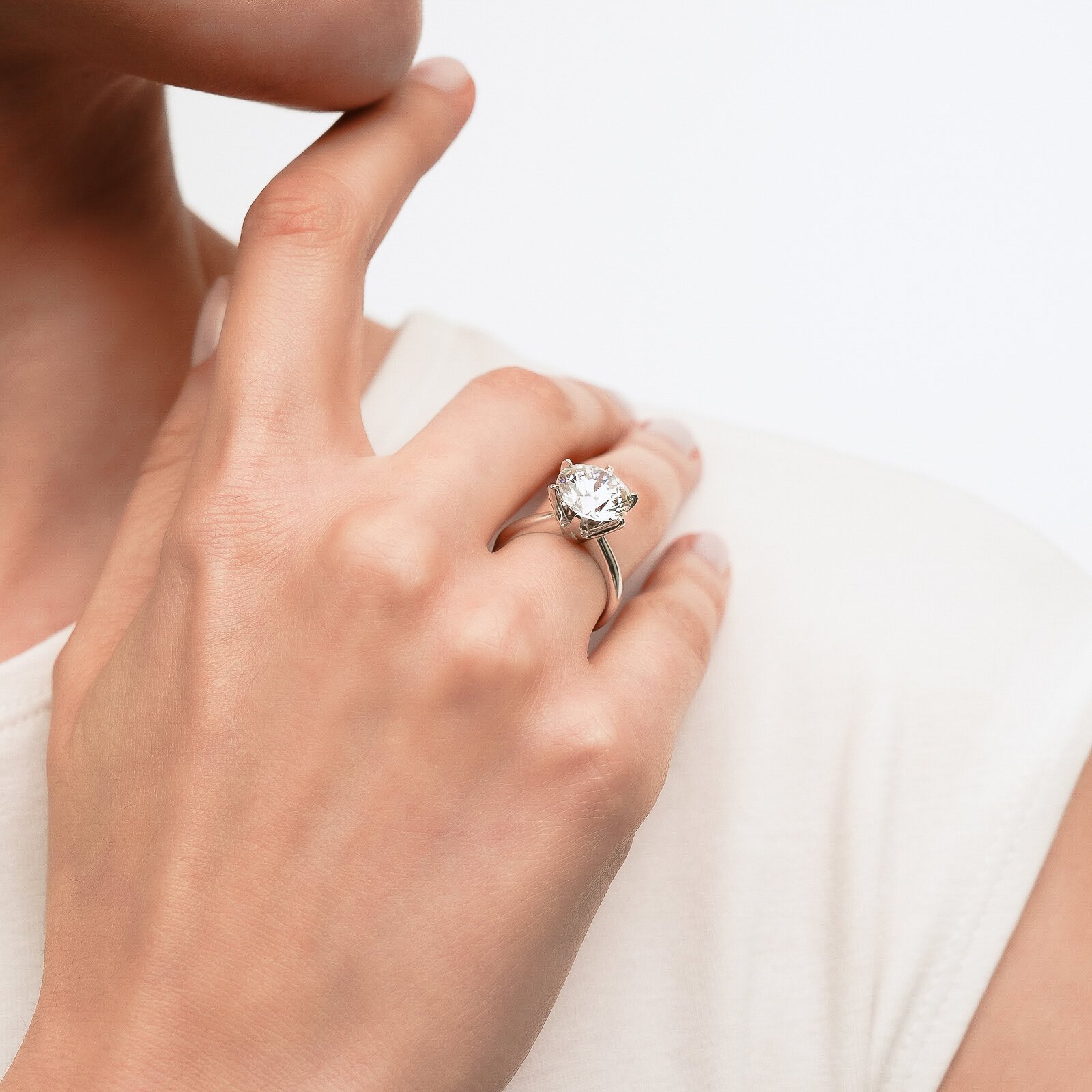 5,05 Karat Laboratuvar Pırlanta 6 Tırnak Tektaş Yüzük