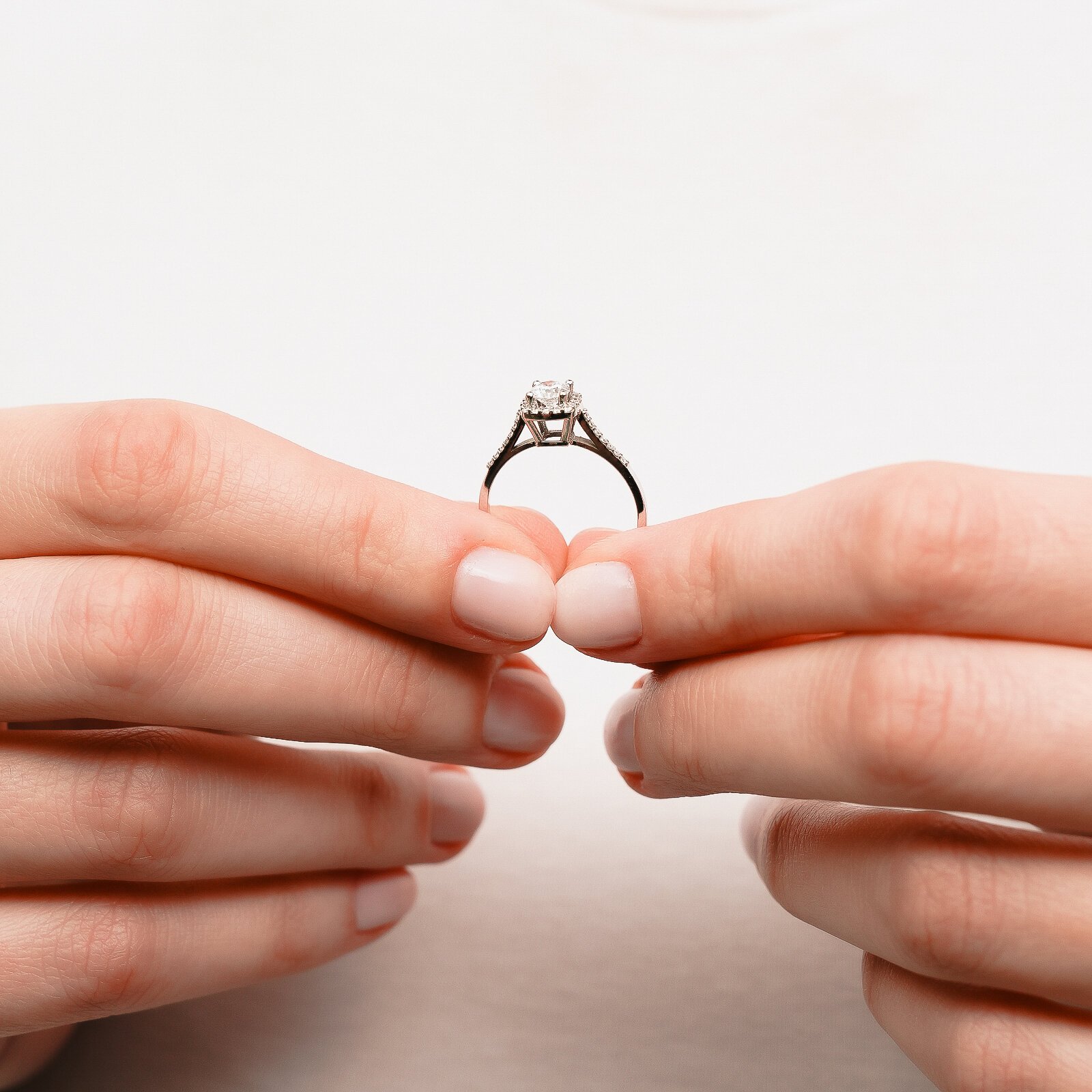 0,63 Karat Laboratuvar Pırlanta Tektaş Yüzük