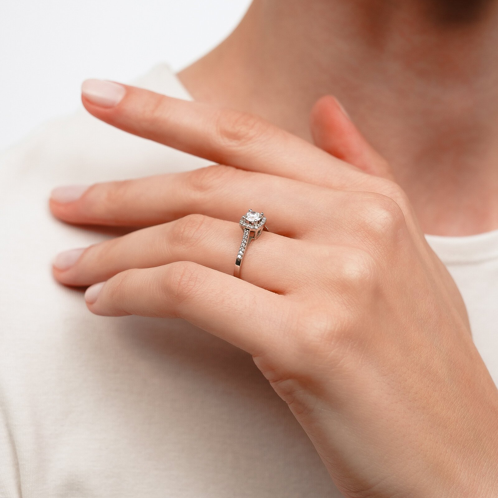 0,63 Karat Laboratuvar Pırlanta Tektaş Yüzük