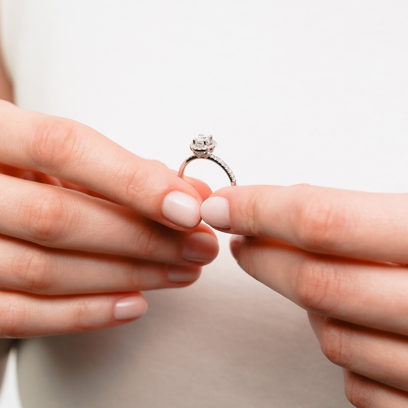 0,66 Karat Laboratuvar Pırlanta Tektaş Yüzük