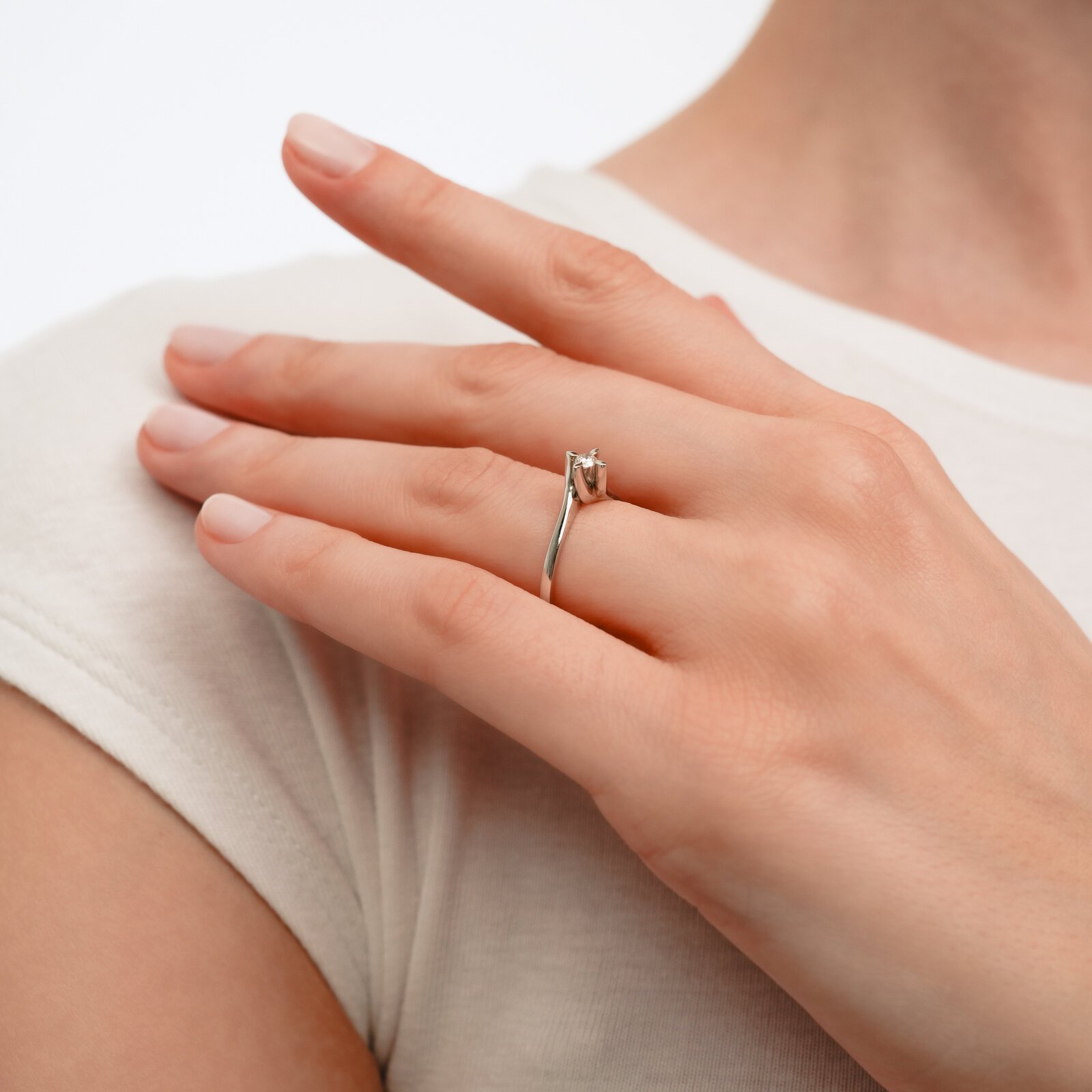 0,10 Karat Laboratuvar Pırlanta Tektaş Yüzük