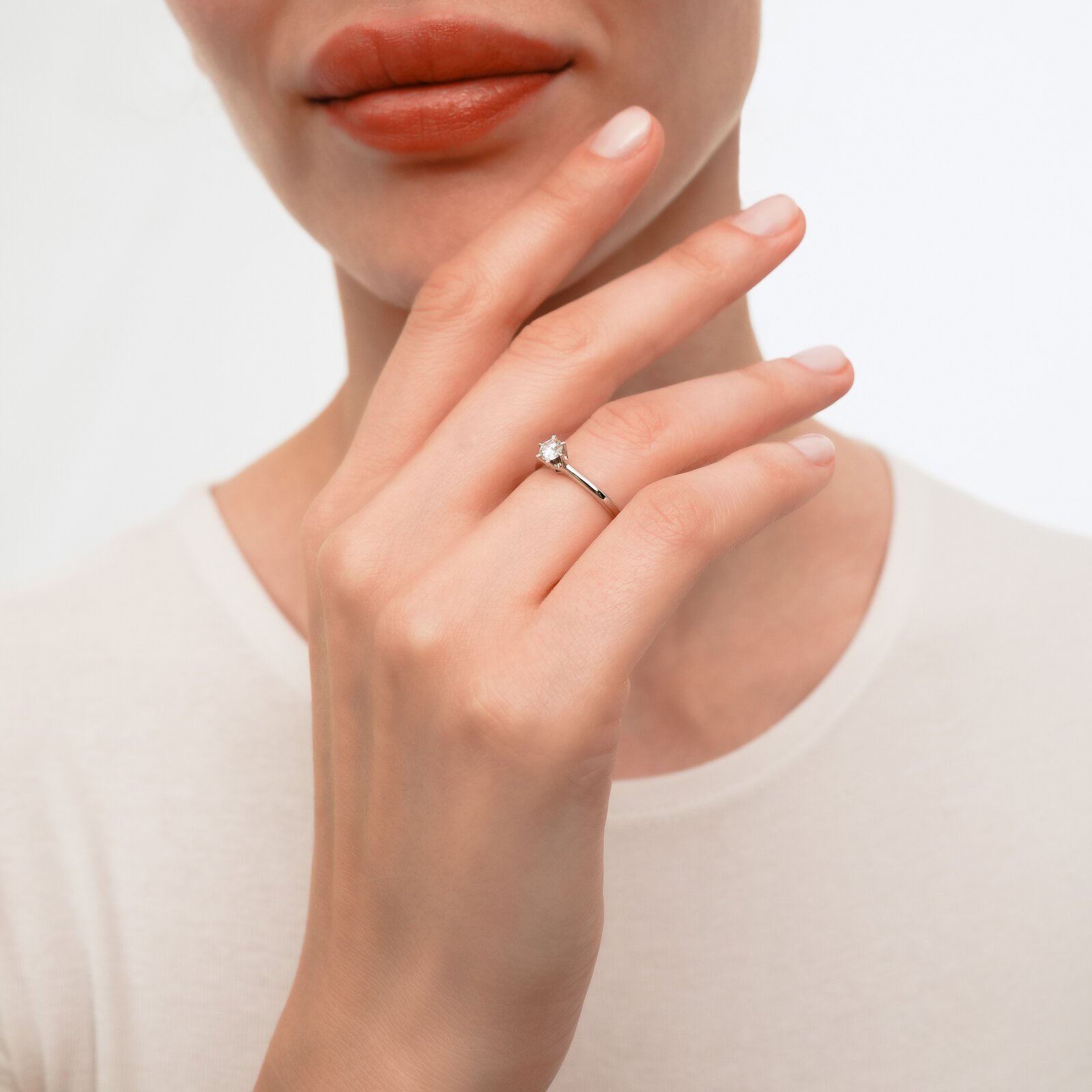 0,25 Karat Laboratuvar Pırlanta 6 Tırnak Tektaş Yüzük